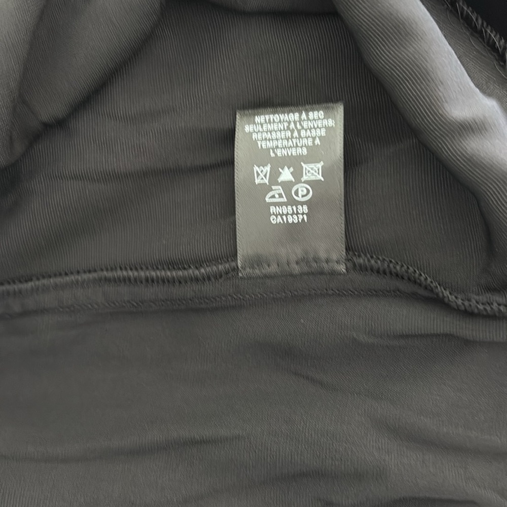 Lafayette 148 New York Roslin Italian Silk Blend Blouse XS NWT Black Bell Sleeve - Picture 11 of 11